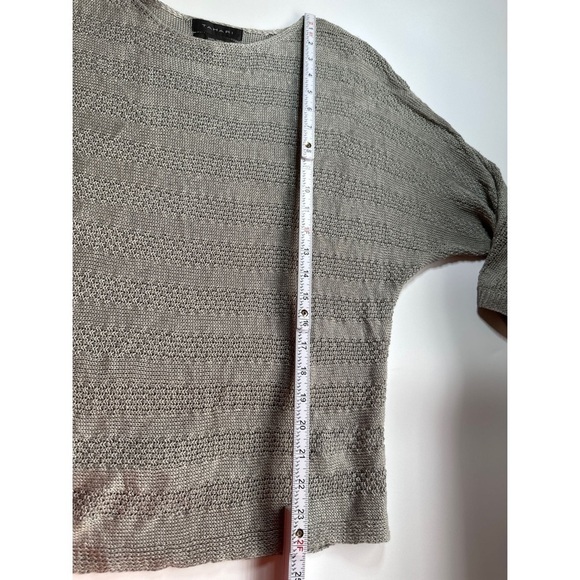 Tahari Linen Long Sleeve Top - Picture 9 of 9